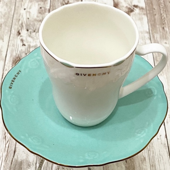 Givenchy Yamaka Japan Tea Cup & Saucer Set - Picture 6 of 16